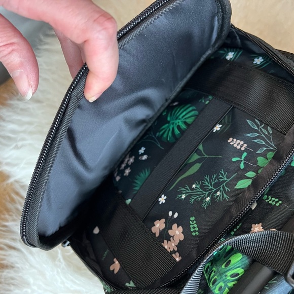 NWT 14 L Large Lunch Bag Floral Print - Picture 7 of 11